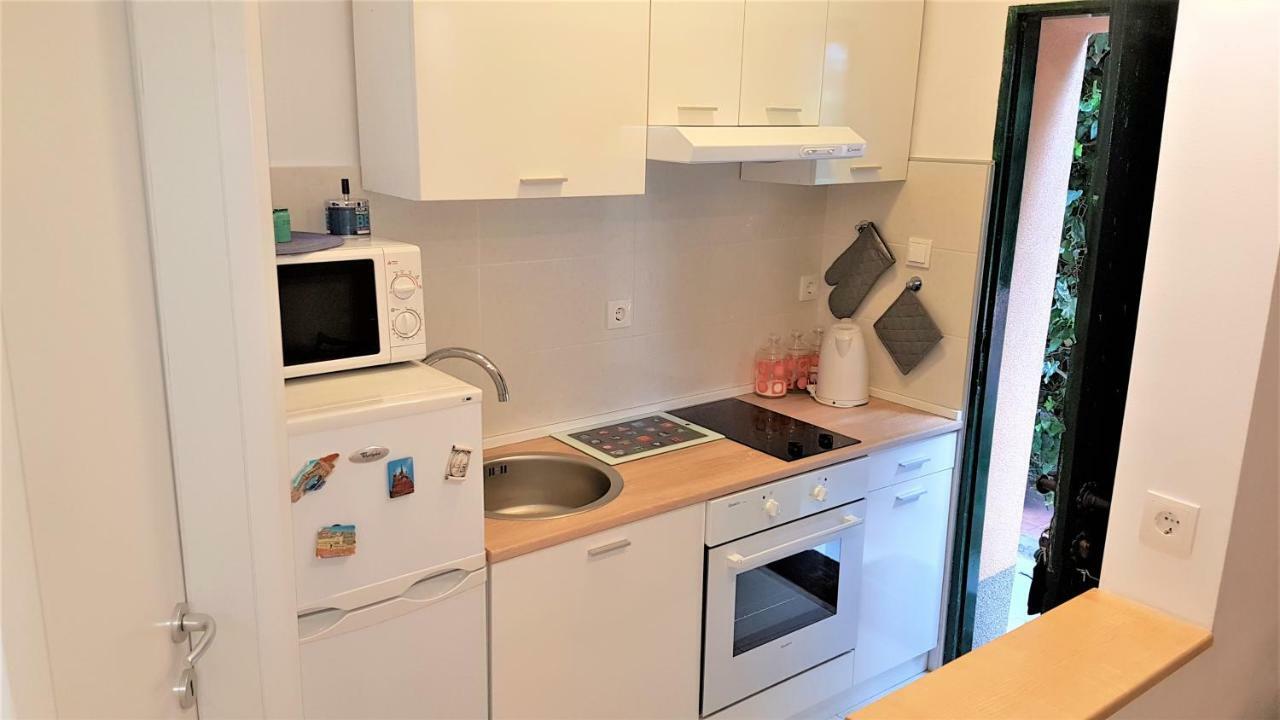 Apartment Bezic Kaštela Zewnętrze zdjęcie