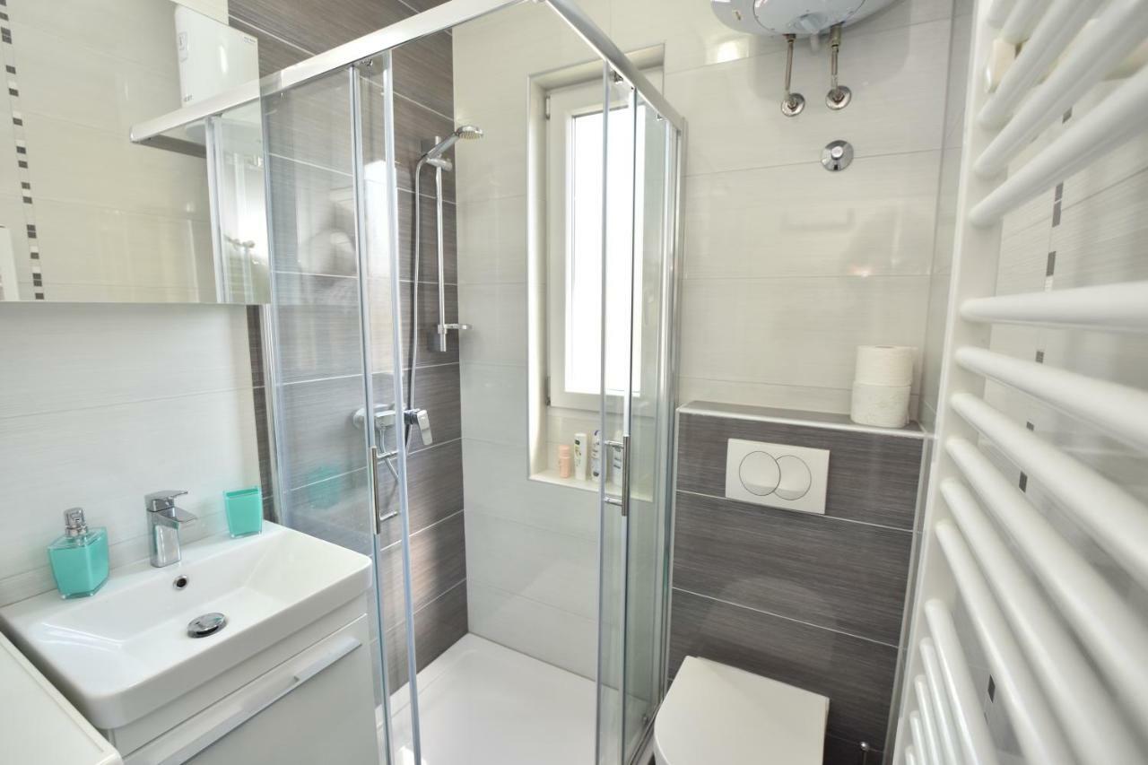Apartment Bezic Kaštela Zewnętrze zdjęcie